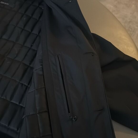 DKNY Mens Black Storm Coat with Zip Out Wool Lining & Many Pockets. Size 42R. - Picture 7 of 12
